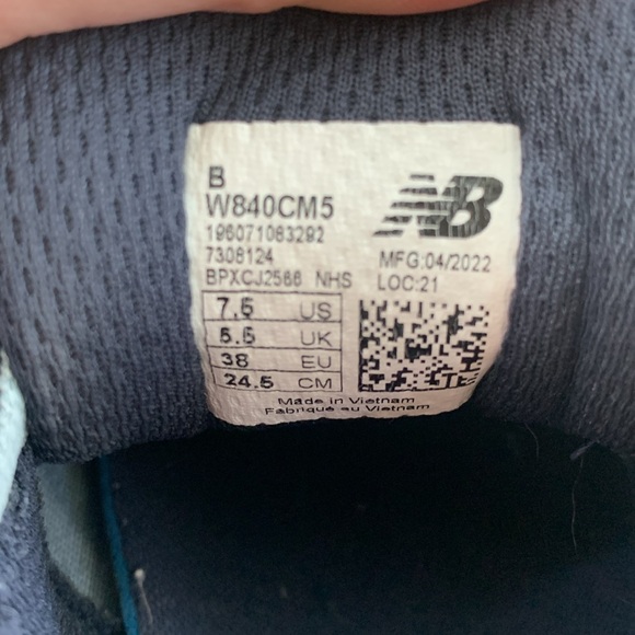 New Balance 840 Lightweight Walking Running Shoes , Size 7.5- Like New! - Picture 7 of 12